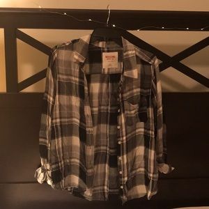 Black and white Mossimo flannel